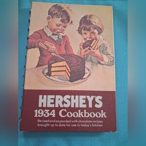 Vintage 1934 Hershey's Chocolate Cookbook